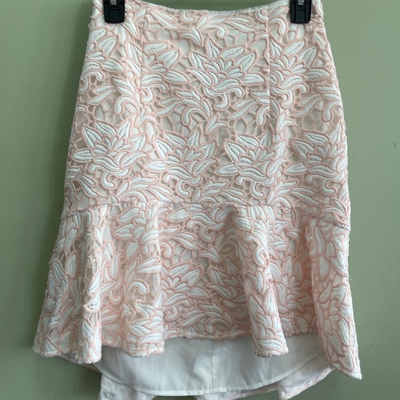 Club Monaco Riggins Lace Overlay Ruffles Skirt - Picture 4 of 9